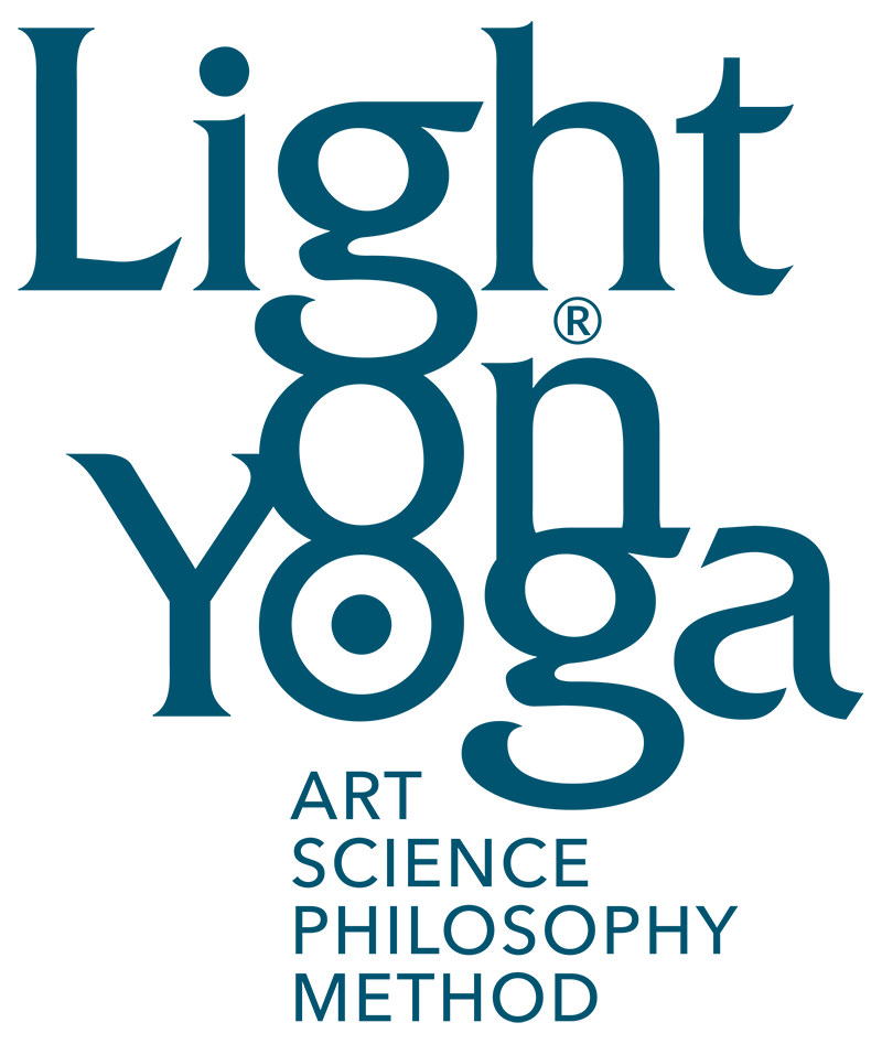 light-on-yoga_NEU